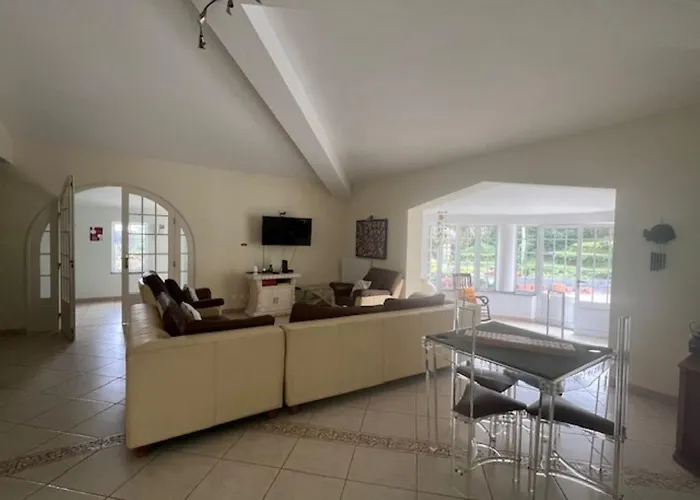 Casa Da Fazenda * Santa Cruz das Flores